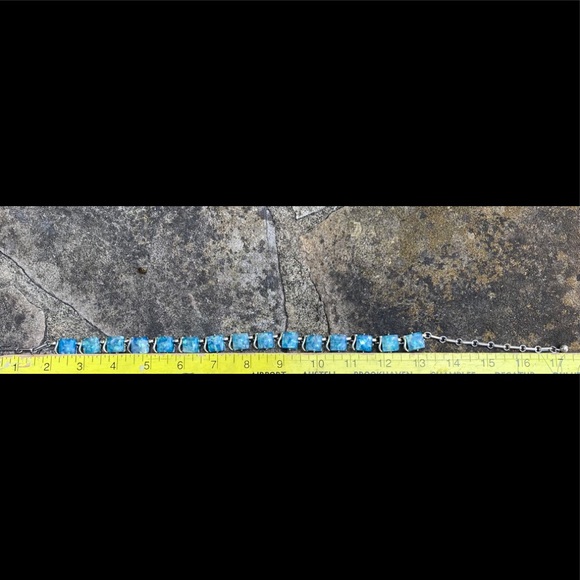 Vintage Coro necklace and clip on  earring set - Picture 8 of 12